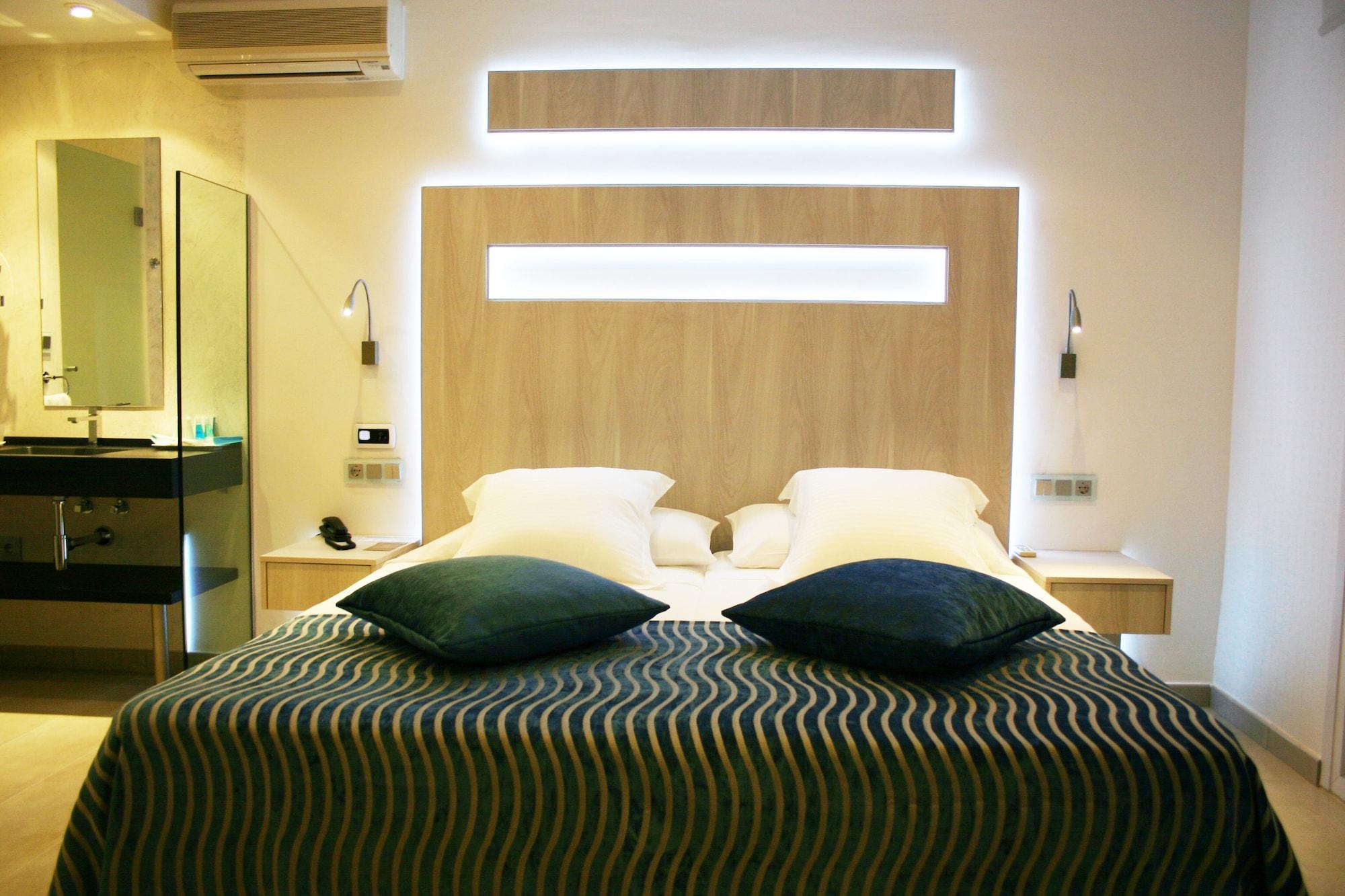 Hotel Vistabella 로지즈 외부 사진